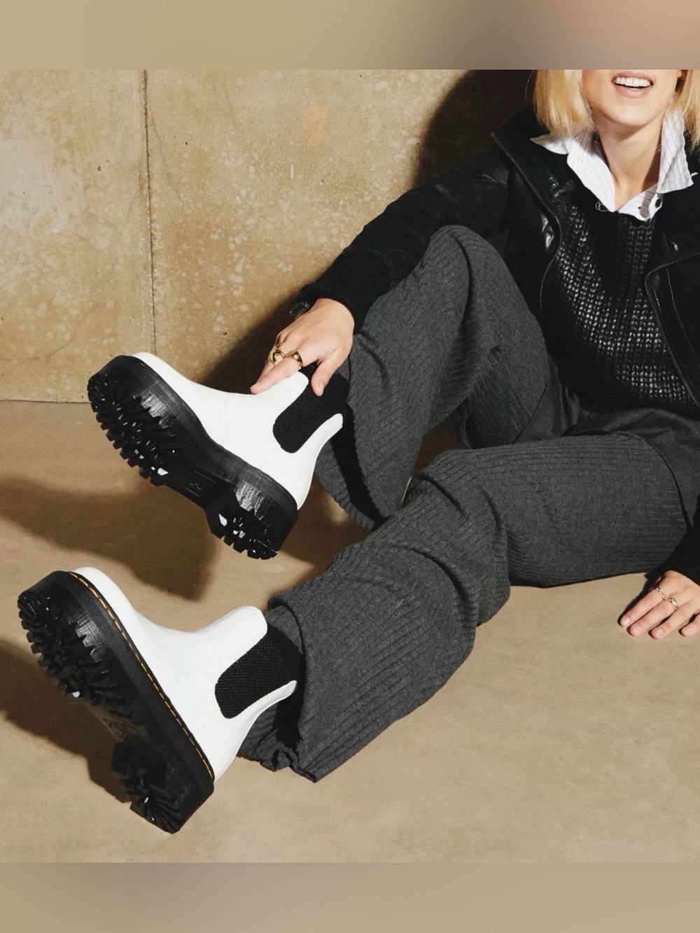 2976 SMOOTH LEATHER PLATFORM CHELSEA BOOTS